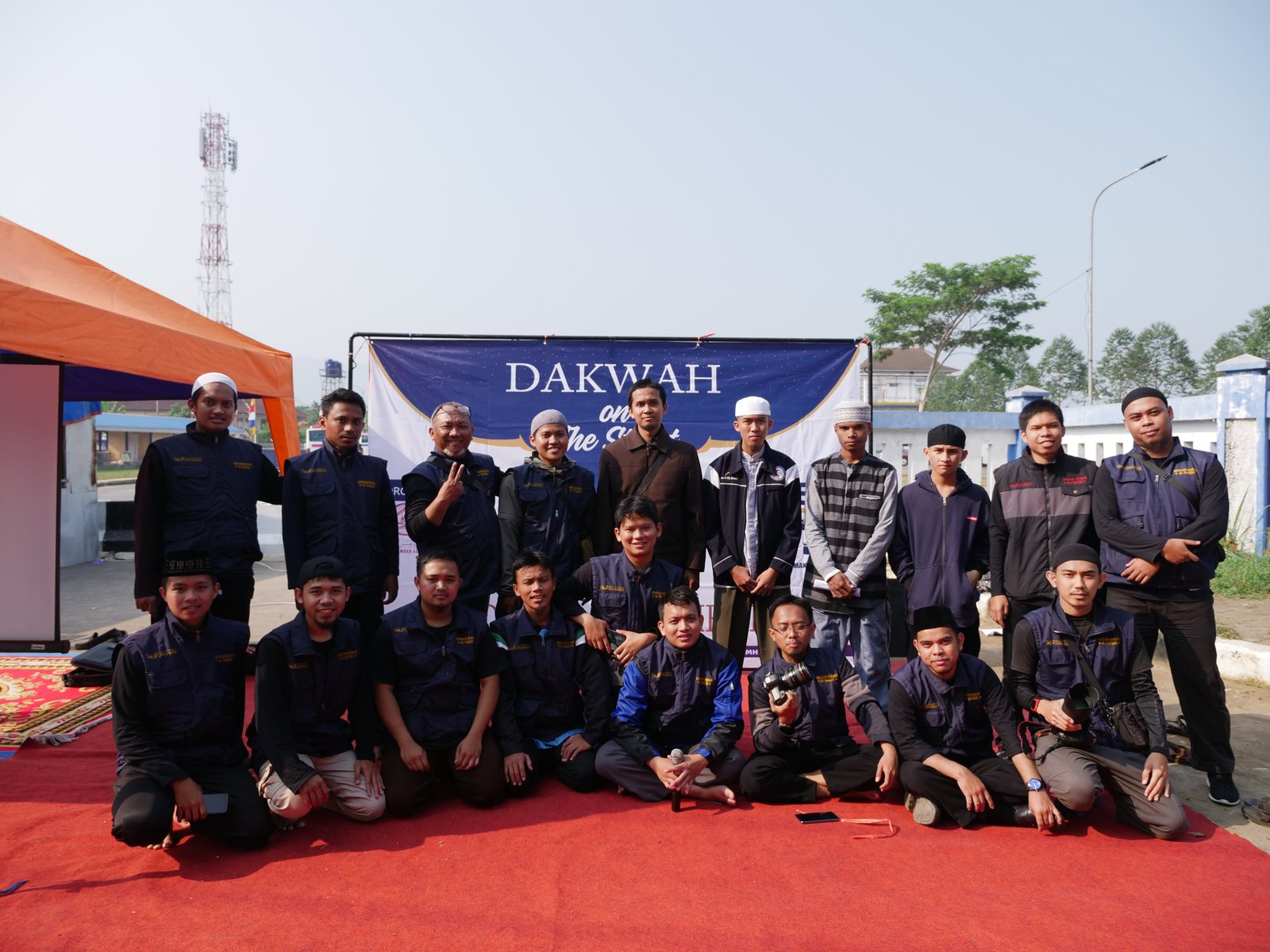 DAKWAH ON THE STREET "MERAIH KEBAHAGIAAN DUNIA & AKHIRAT"