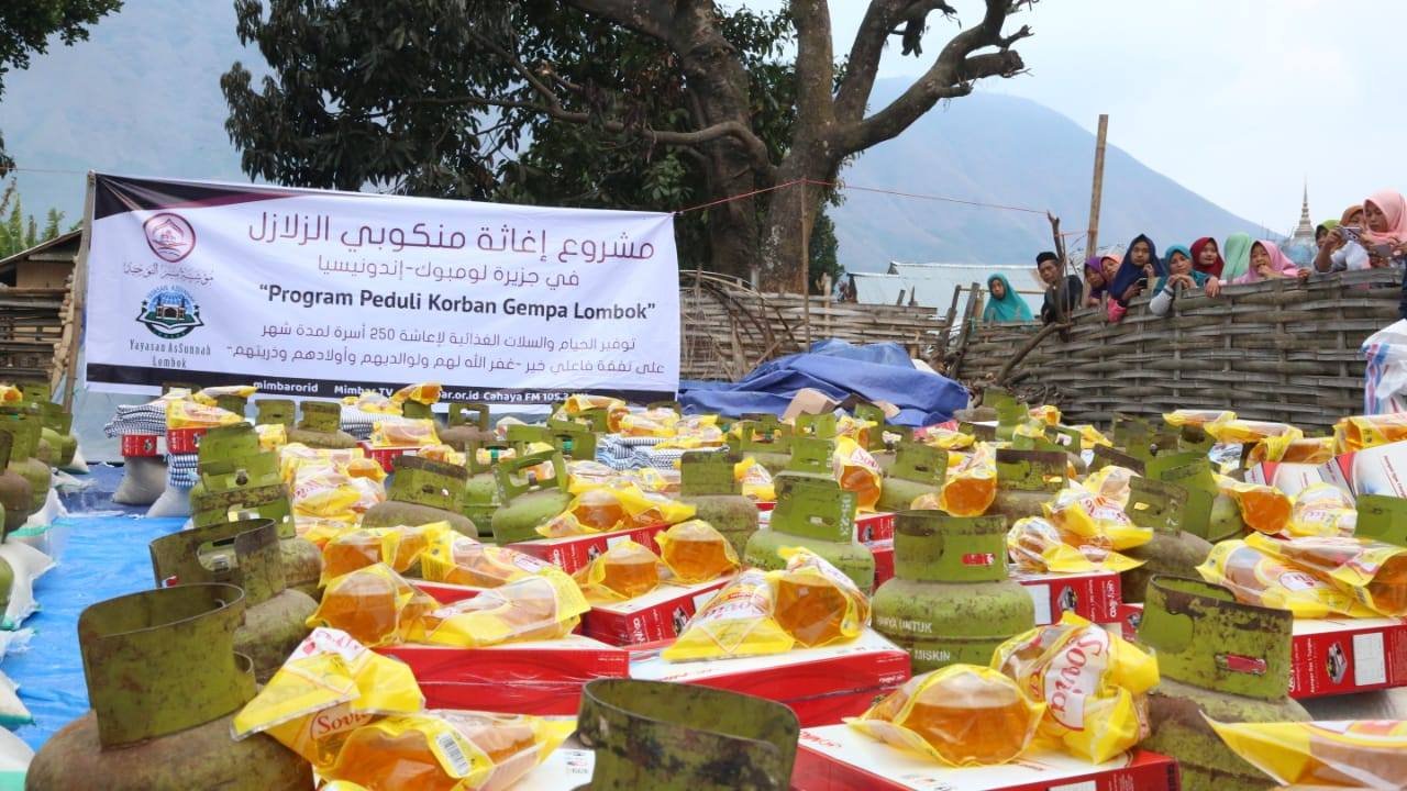 PEMBANGUNAN 250 TENDA LAYAK HUNI (TELANI) DAN DISTRIBUSI SEMBAKO UNTUK KORBAN GEMPA LOMBOK